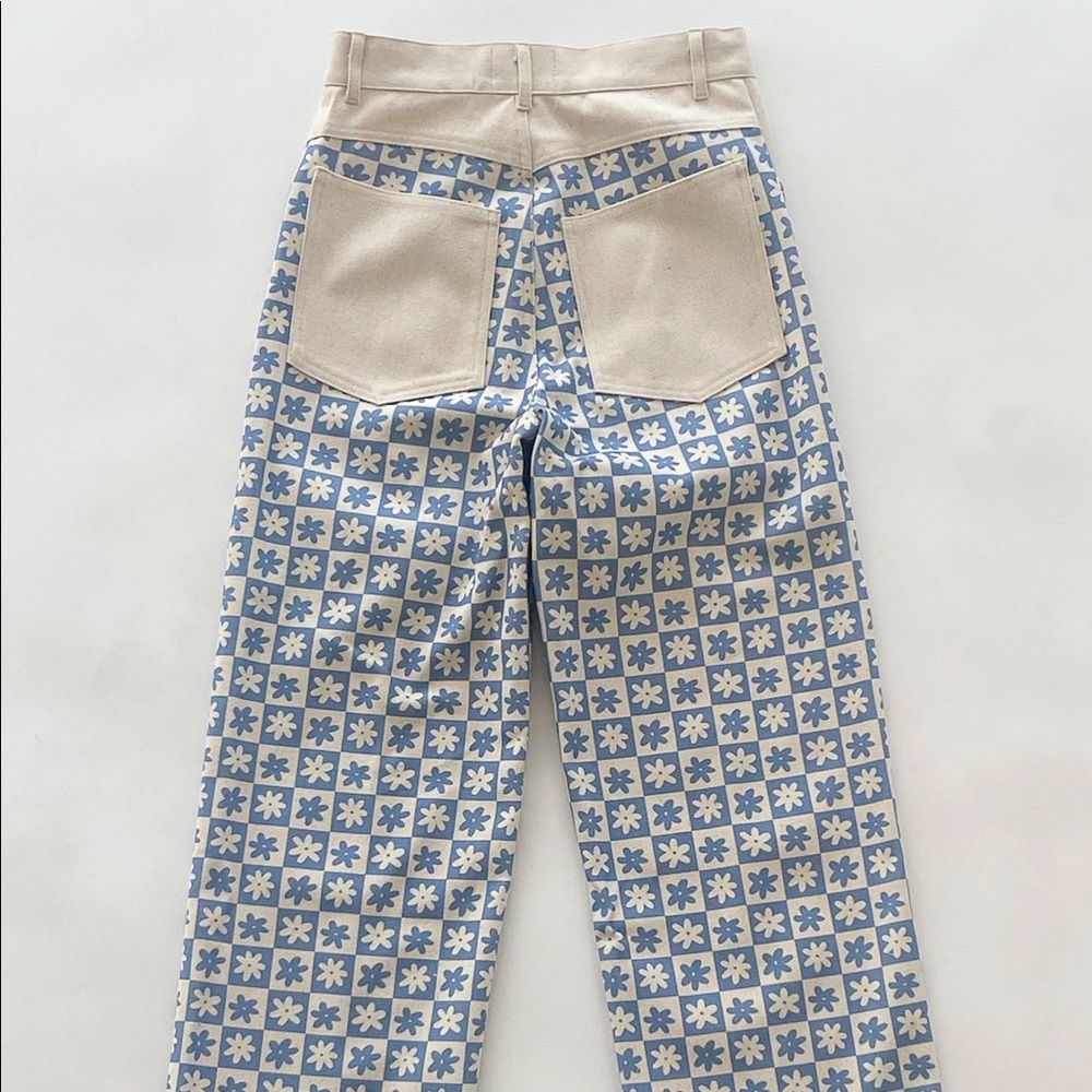 NWT Lisa Says Gah blue daisy check Robyn jeans!